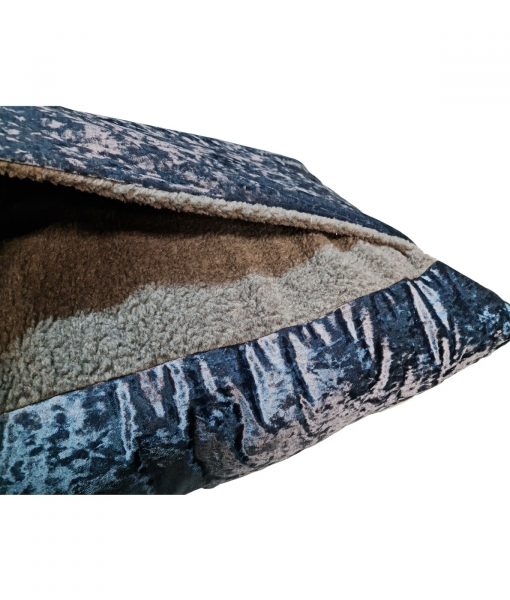 Snuggle Bed Blue Velvet